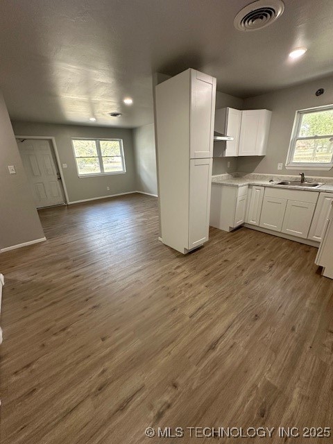 500 S Hinckley Property Photo 16