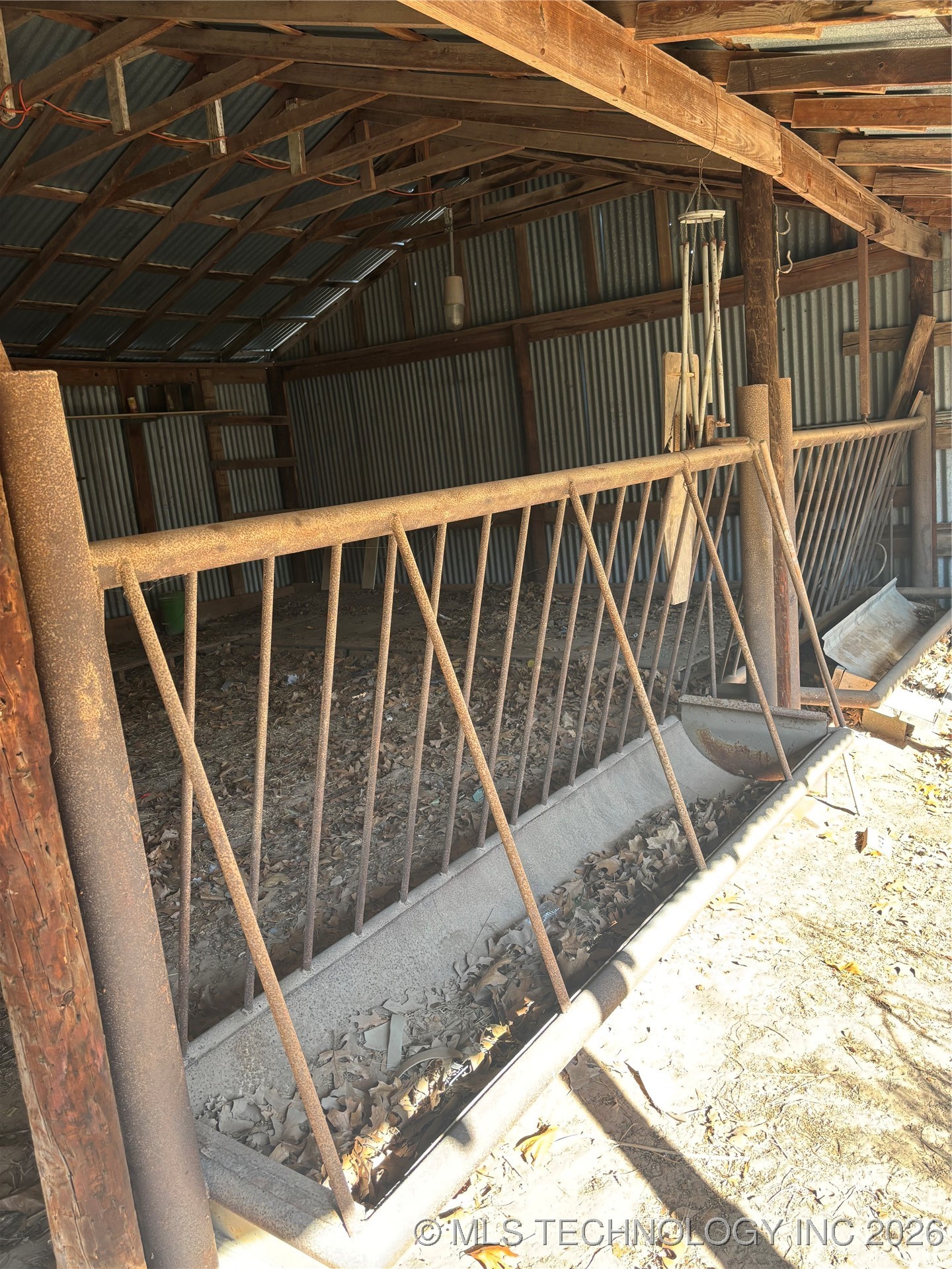 3113 S Twin Mounds Street Property Photo 6