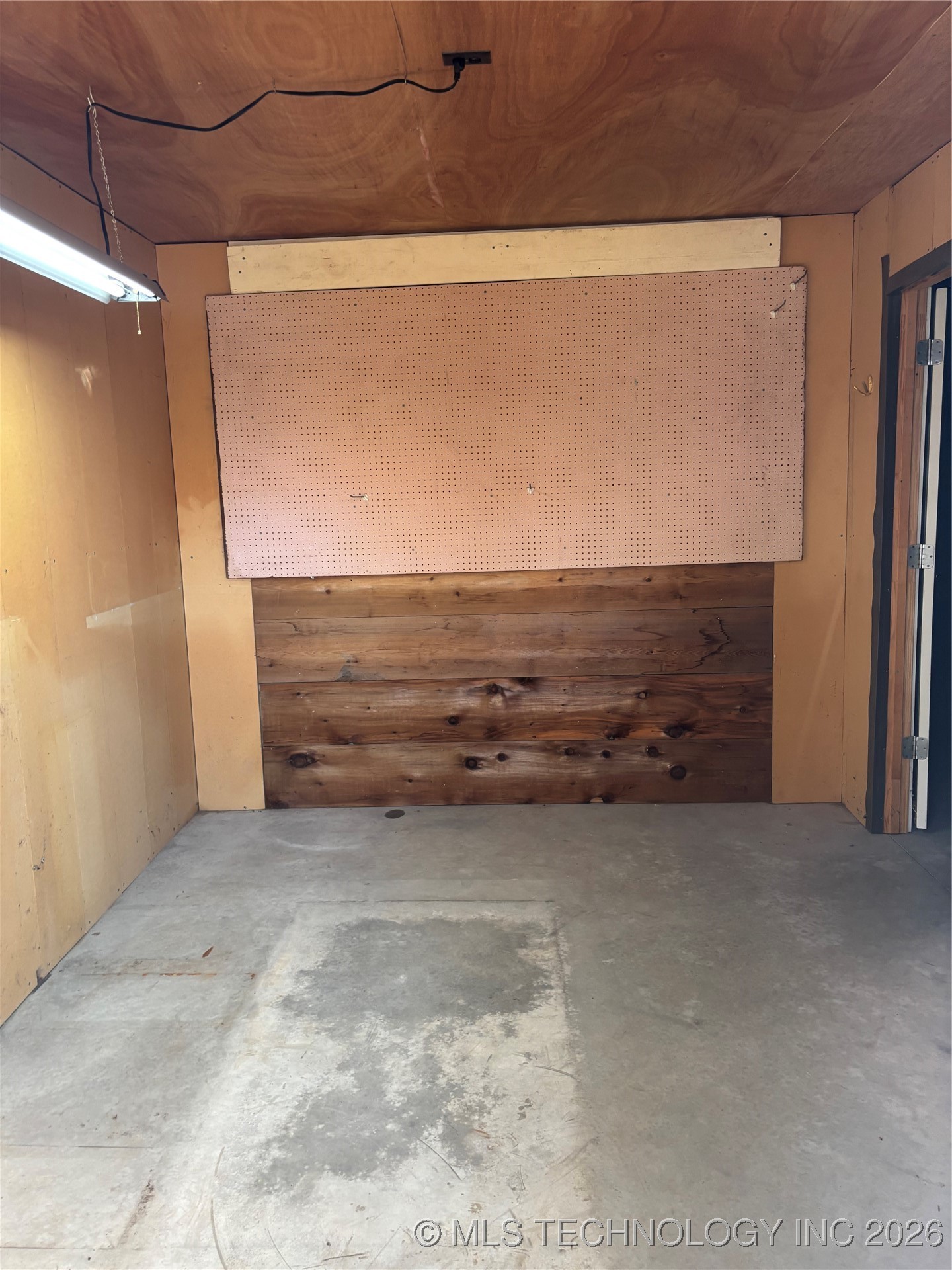 3113 S Twin Mounds Street Property Photo 12