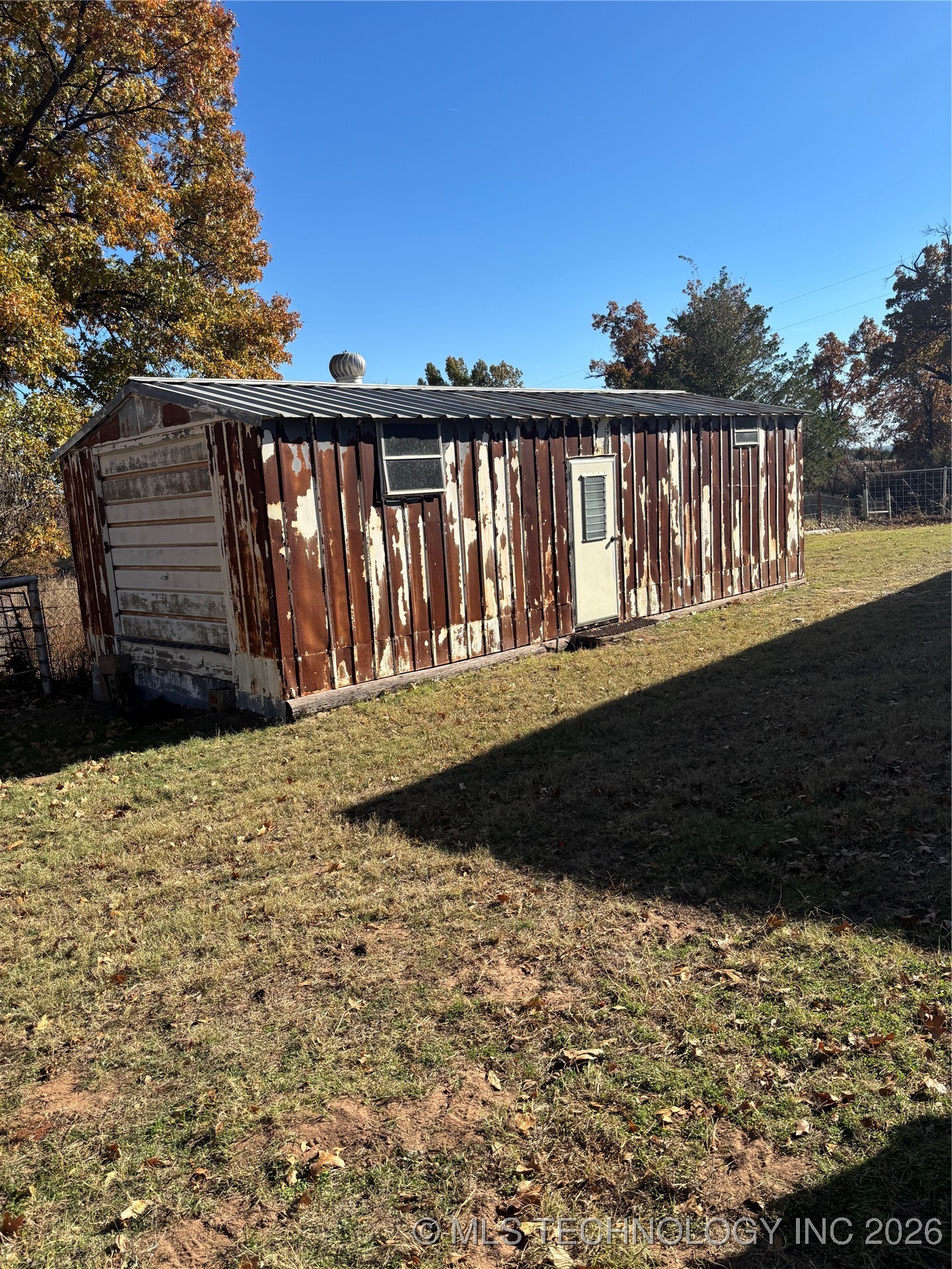 3113 S Twin Mounds Street Property Photo 18