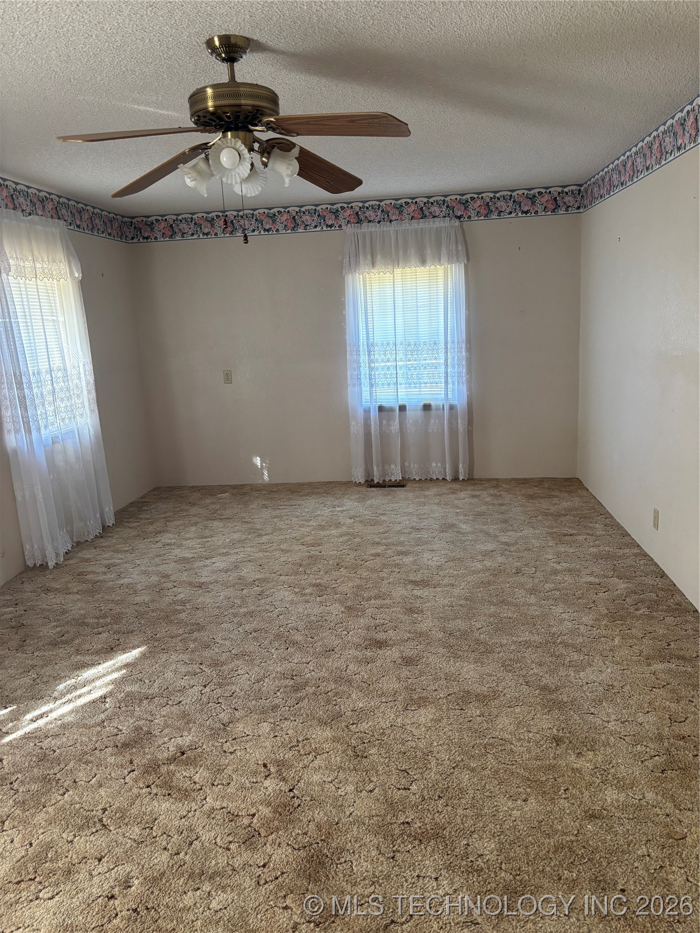 3113 S Twin Mounds Street Property Photo 20