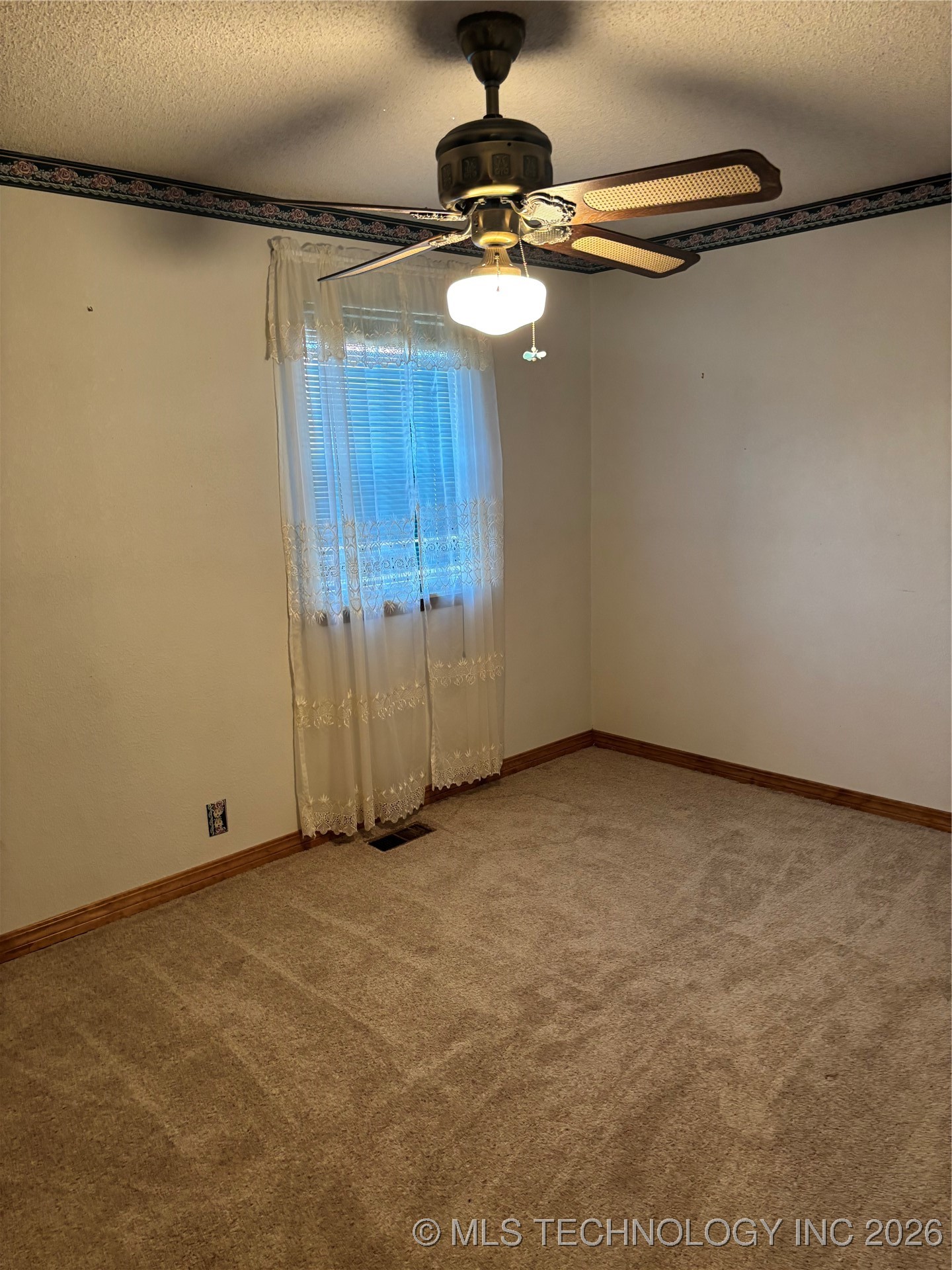 3113 S Twin Mounds Street Property Photo 24