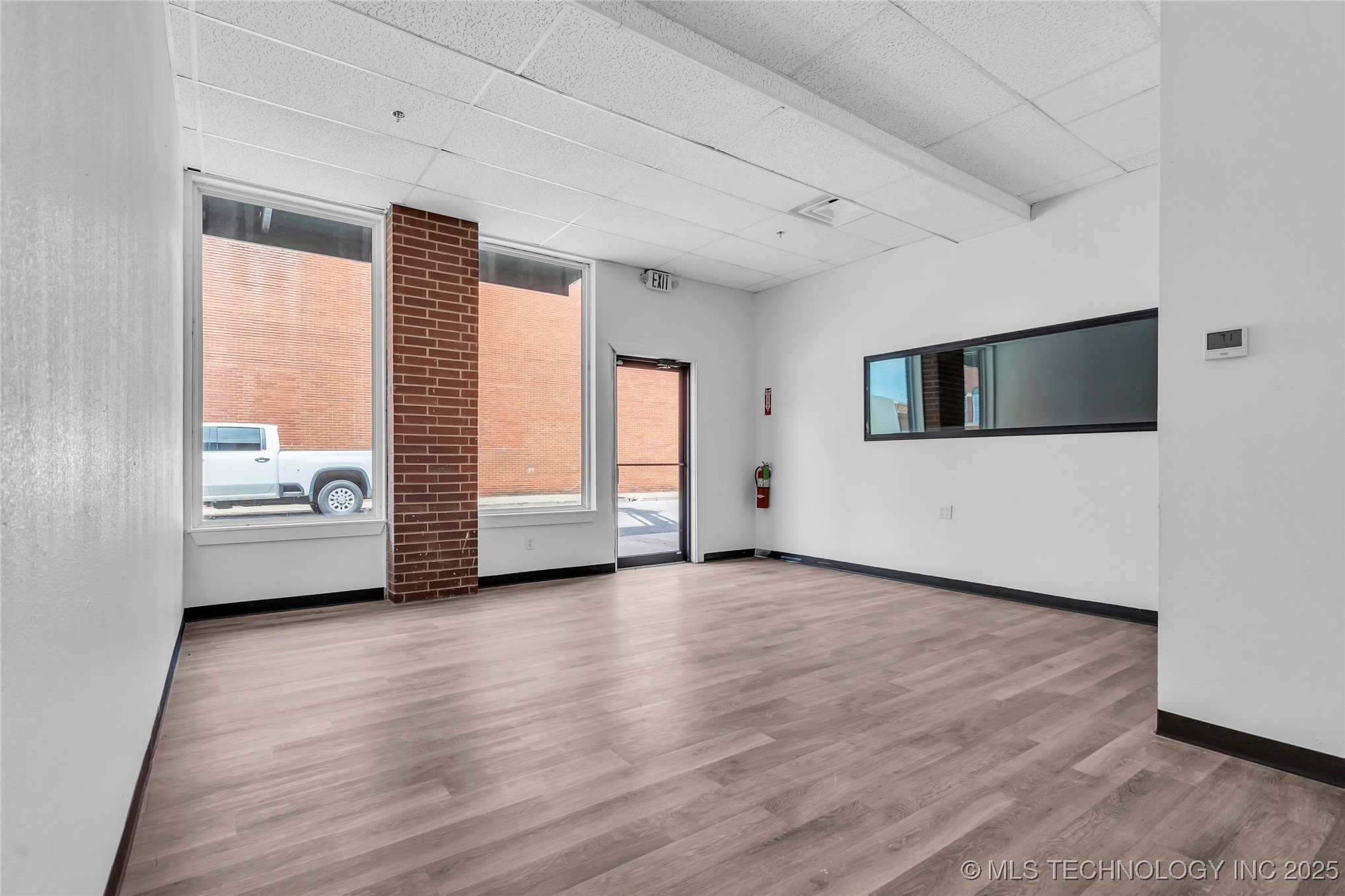 127 W Main Street Property Photo 12