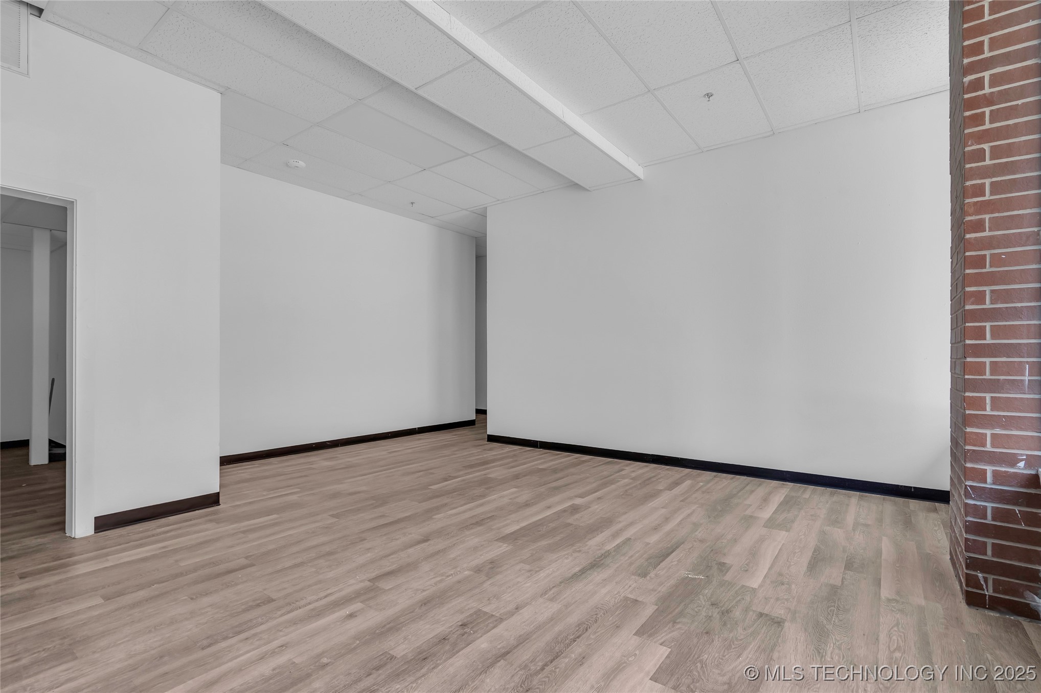 127 W Main Street Property Photo 13