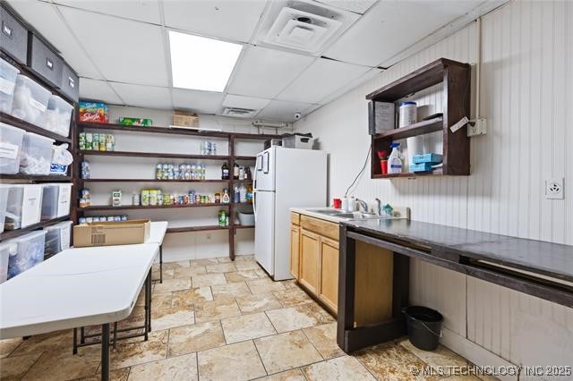 551 N 28th Avenue W Property Photo 5