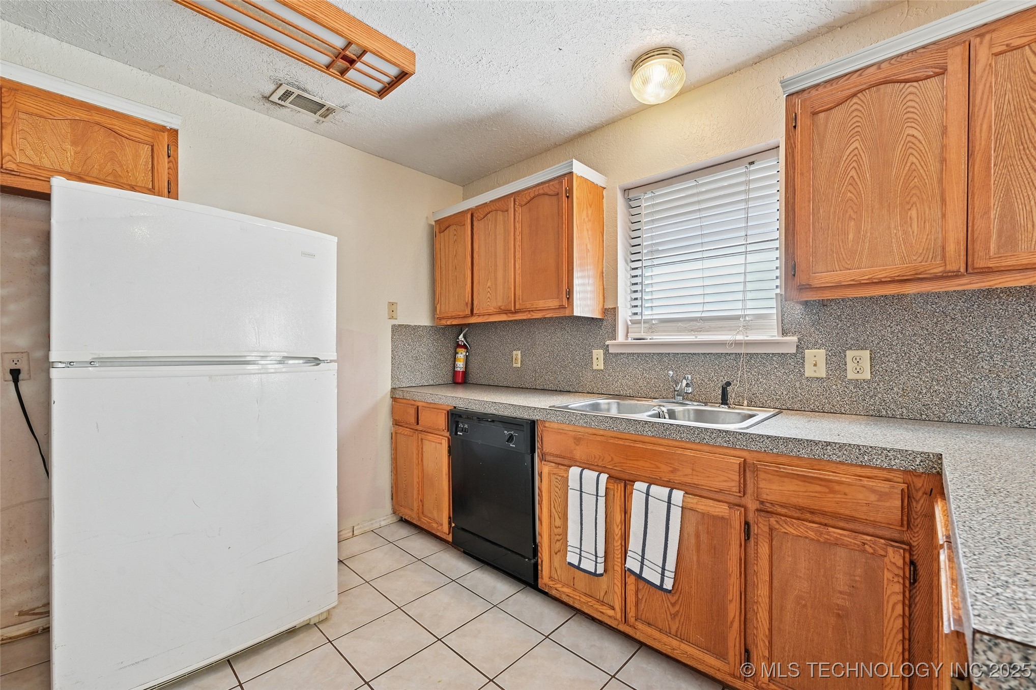 447 E Latimer Street Property Photo 7