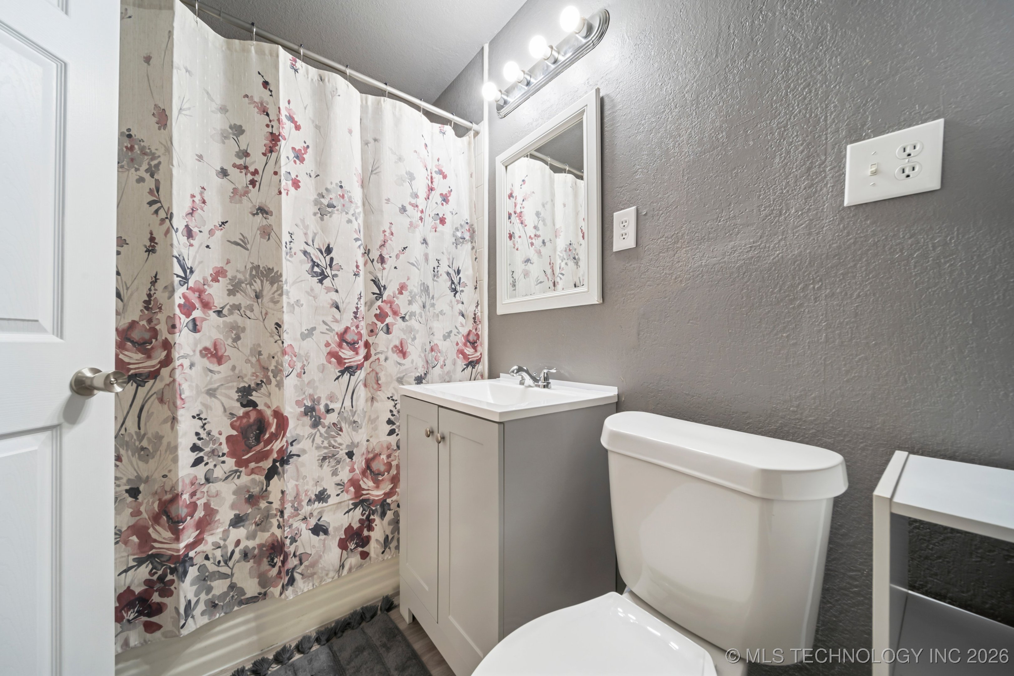 528 S Pittsburg Avenue Property Photo 21