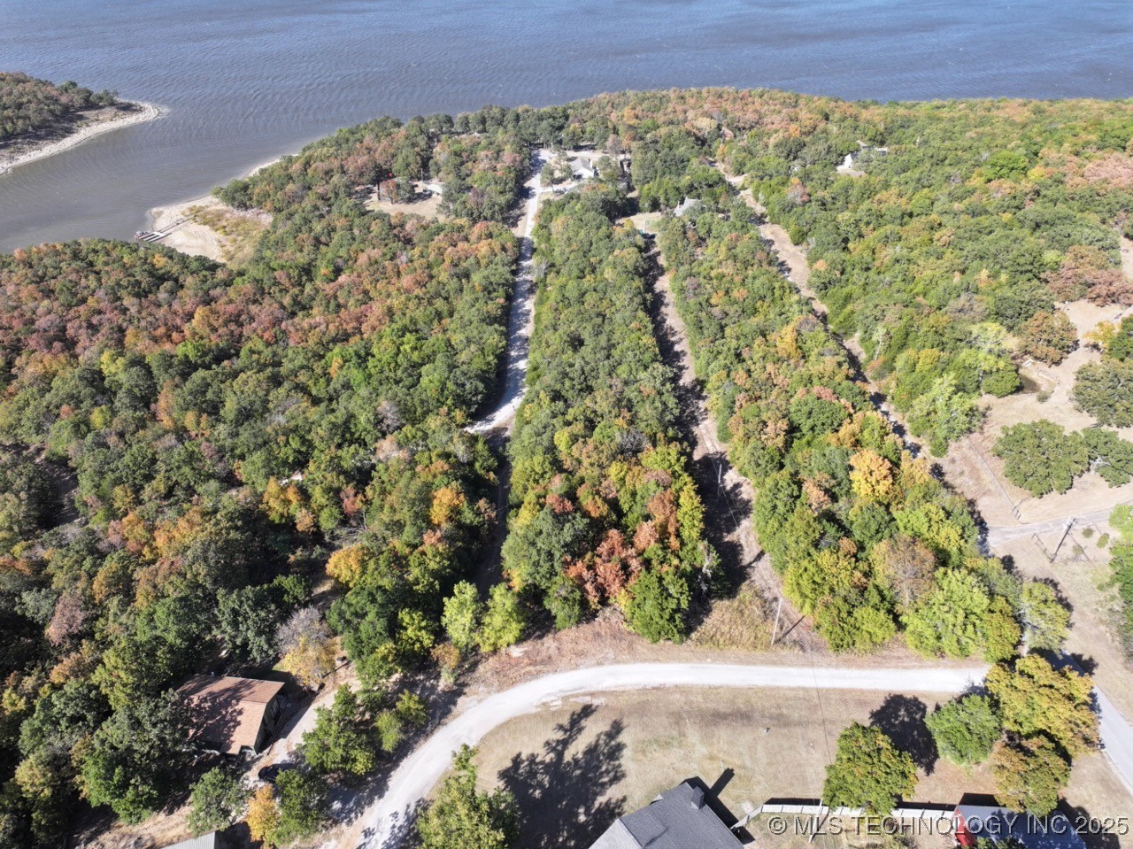 827 N Harbor Drive Property Photo 7