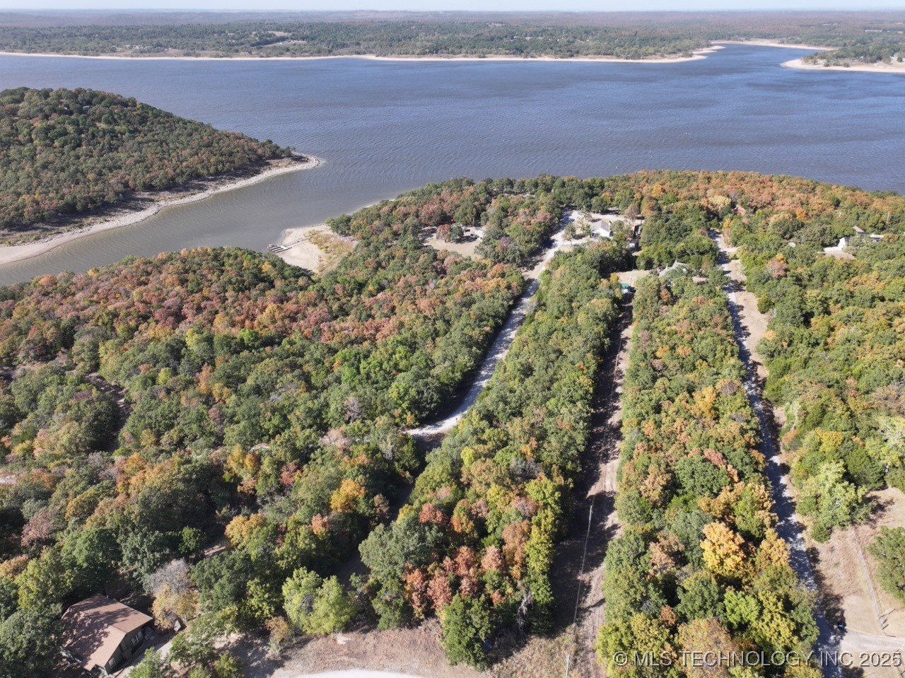 827 N Harbor Drive Property Photo 9