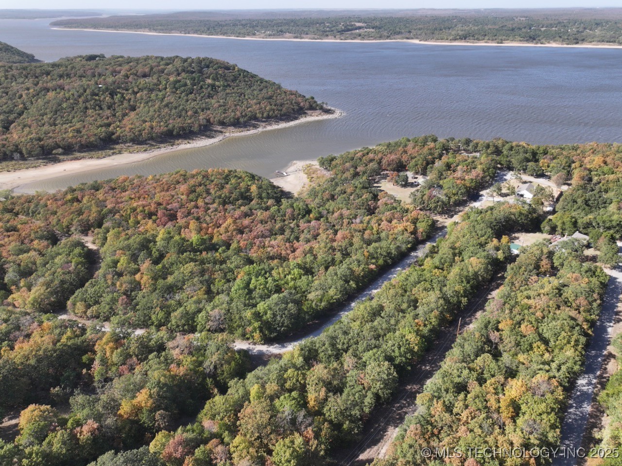 827 N Harbor Drive Property Photo 11