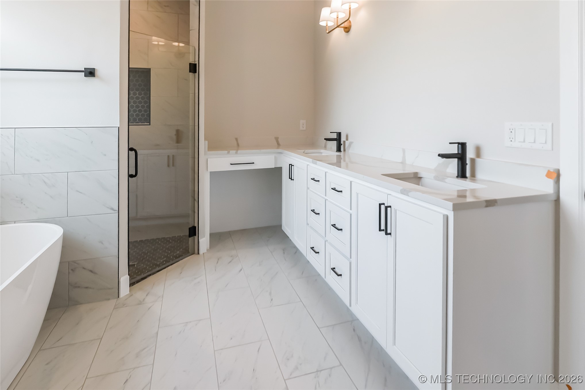 21655 E 112th Street S Property Photo 16