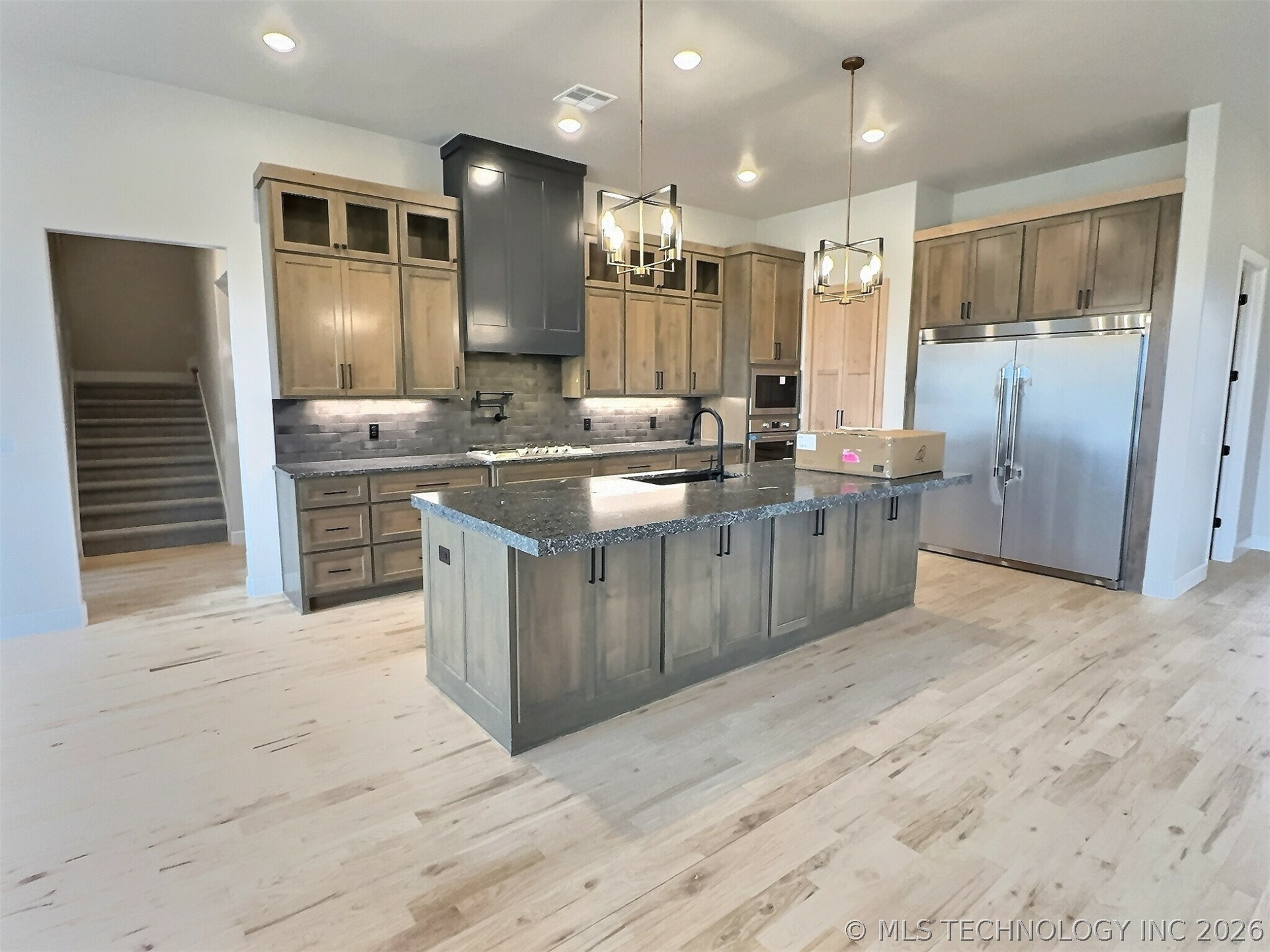 21670 E 112th Place S Property Photo 3