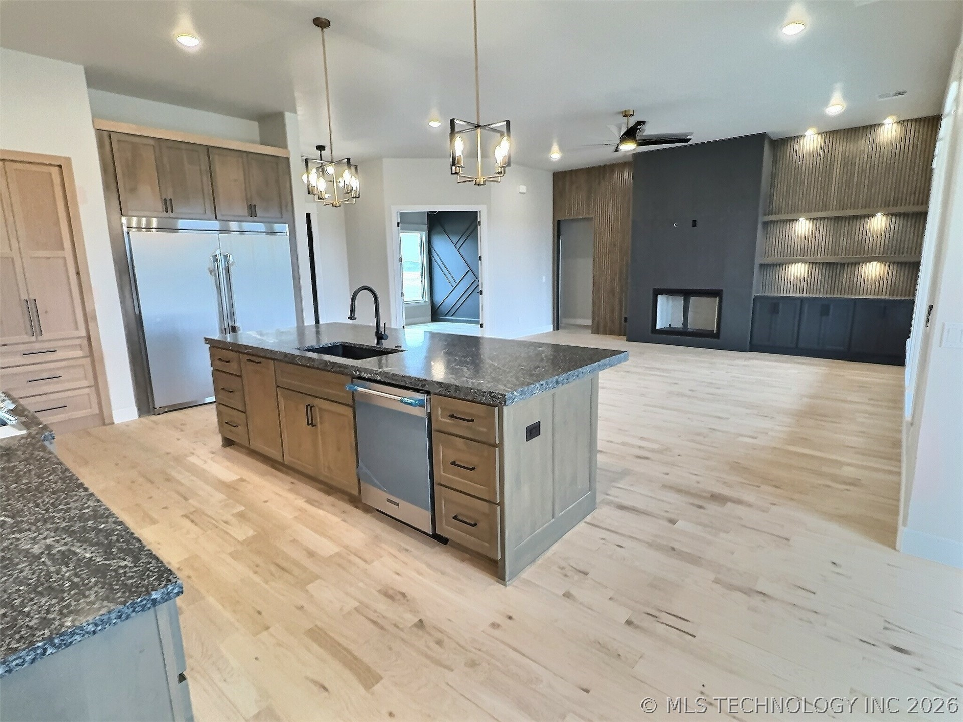 21670 E 112th Place S Property Photo 7