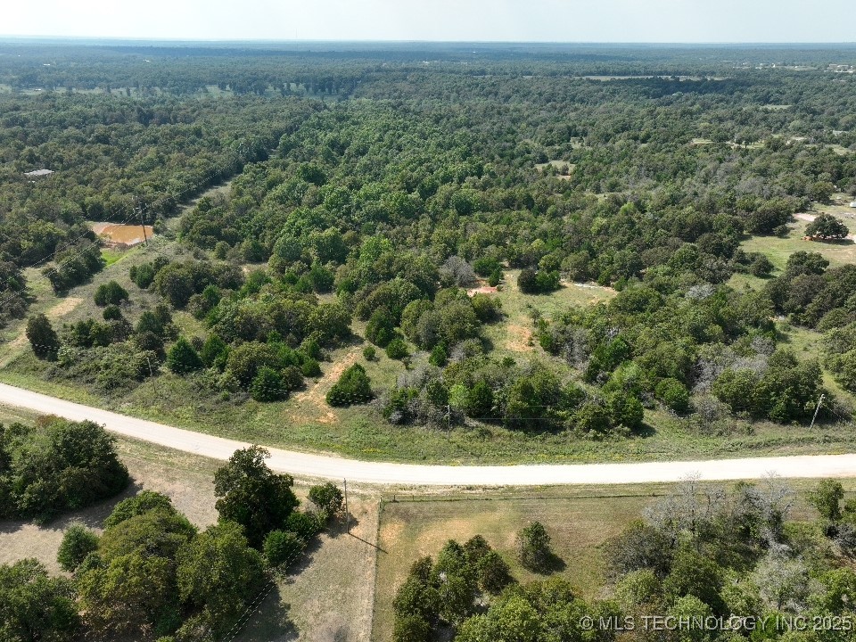 20632 Southern Trails Road Property Photo 4