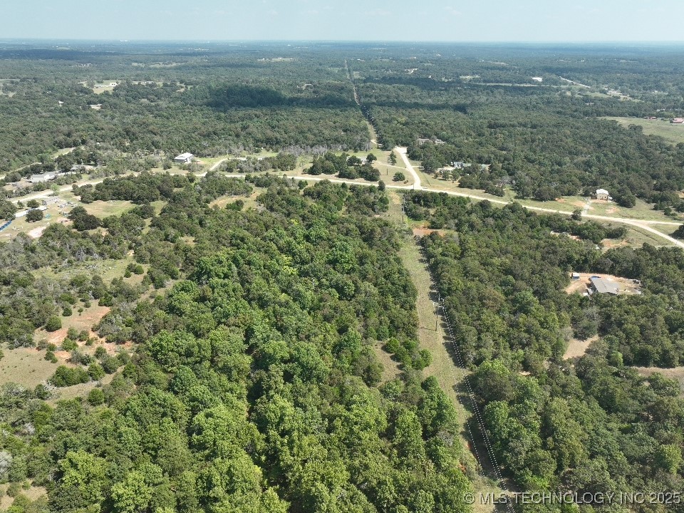 20632 Southern Trails Road Property Photo 8