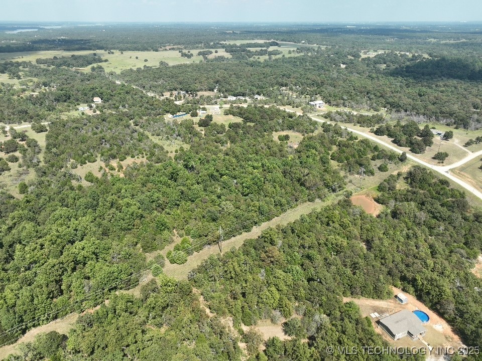 20632 Southern Trails Road Property Photo 9