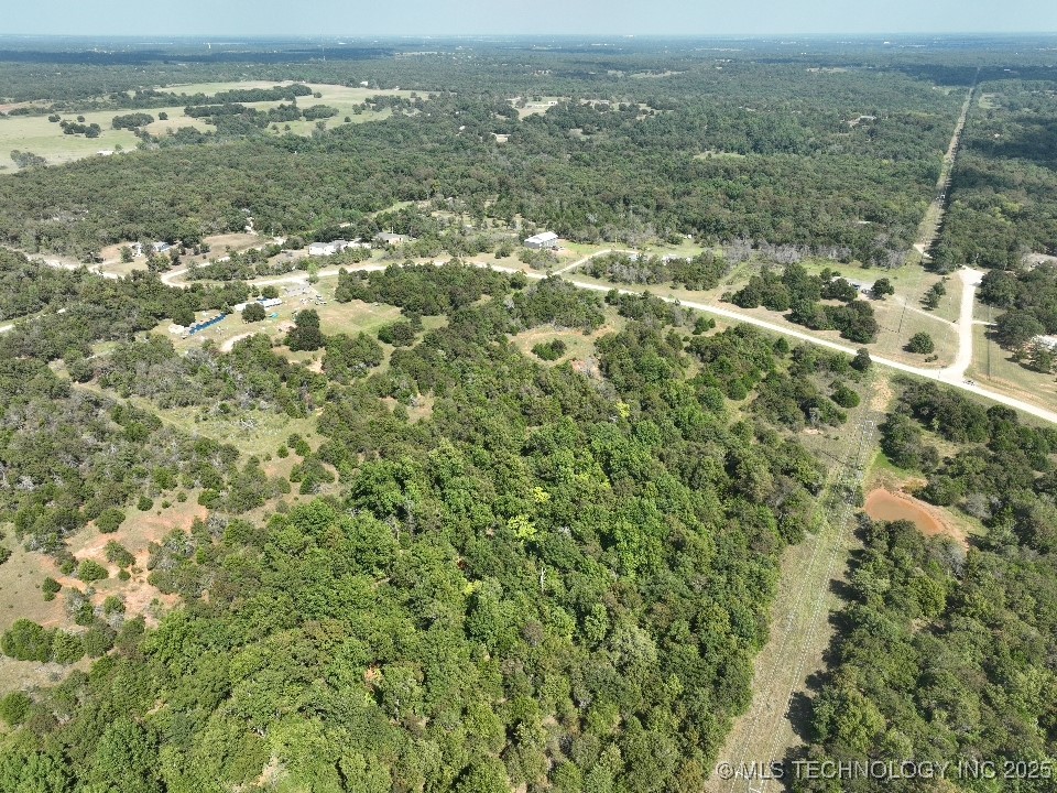 20632 Southern Trails Road Property Photo 10