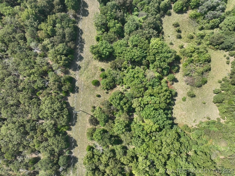 20632 Southern Trails Road Property Photo 13