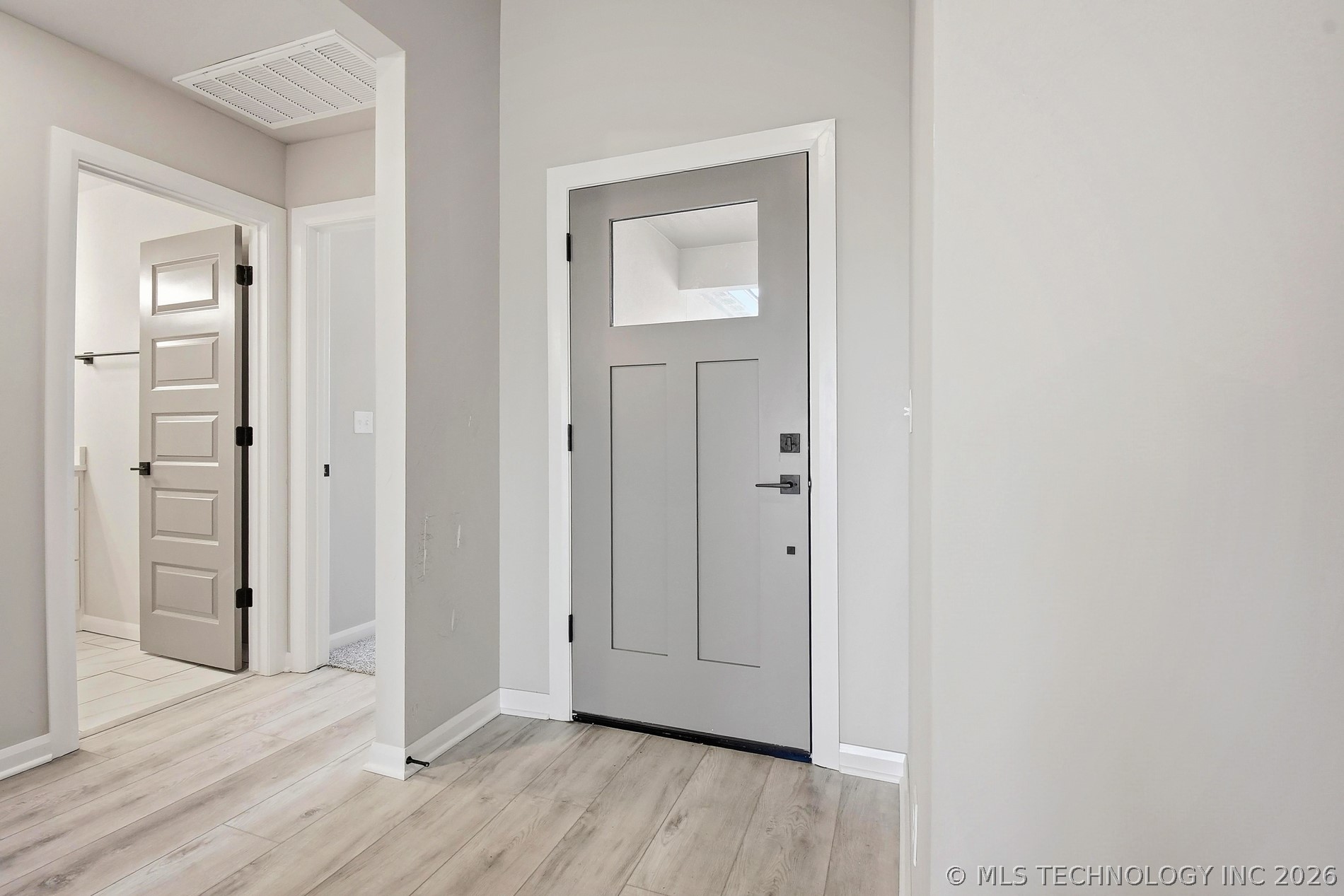 10404 E 132nd Street S Property Photo 5