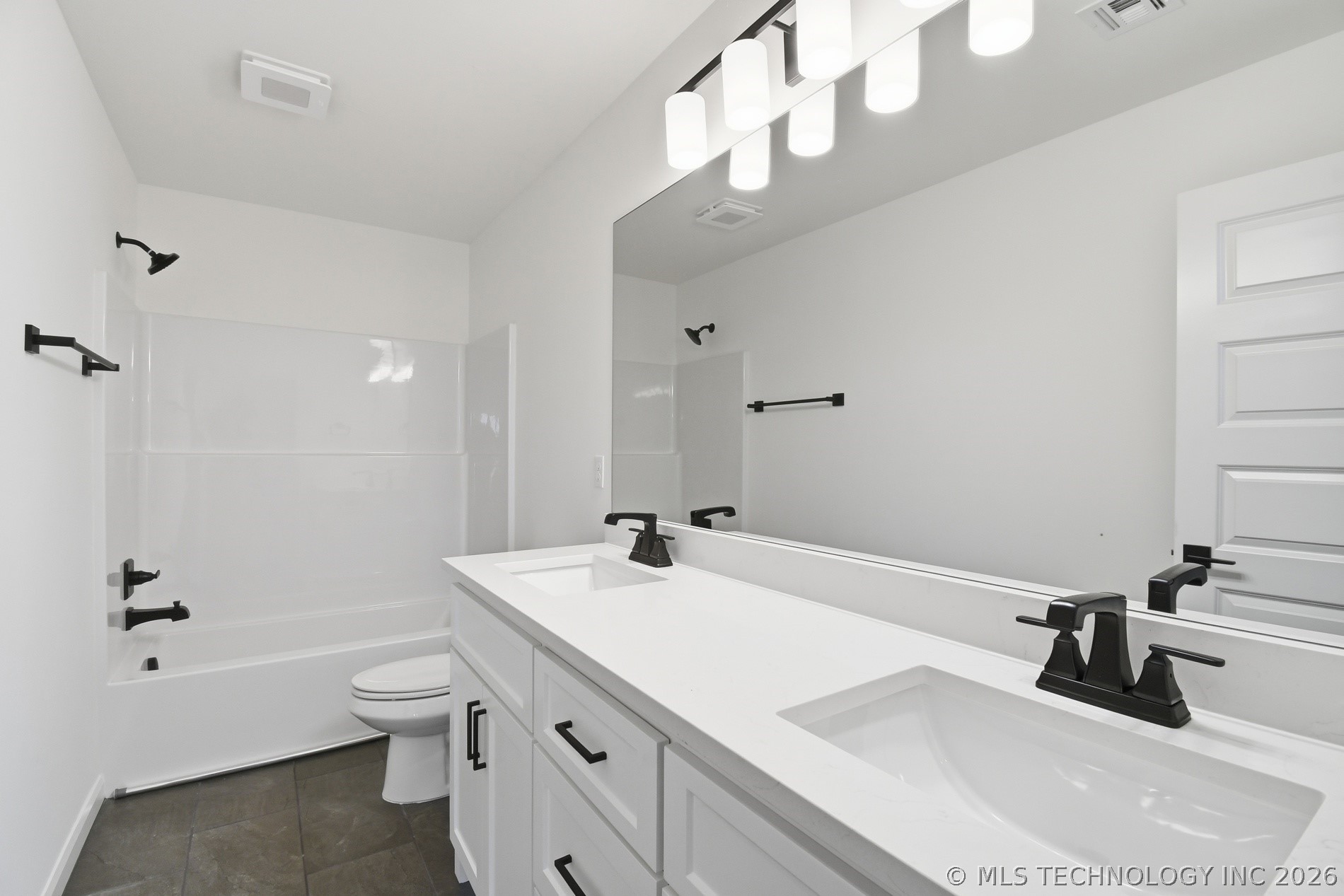 10328 E 132nd Street S Property Photo 24