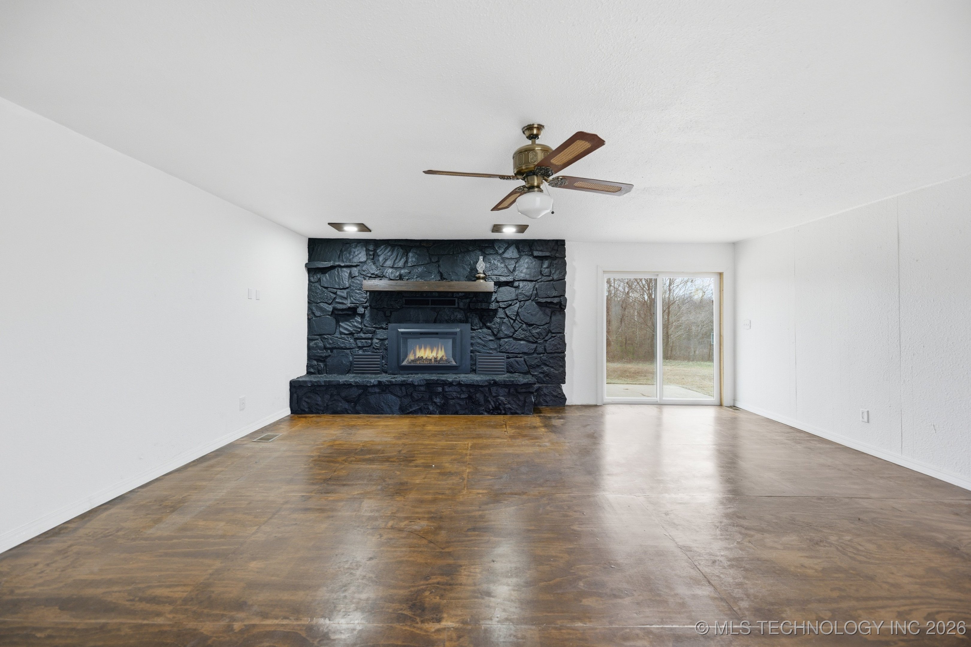 35064 W 321st Street S Property Photo 11