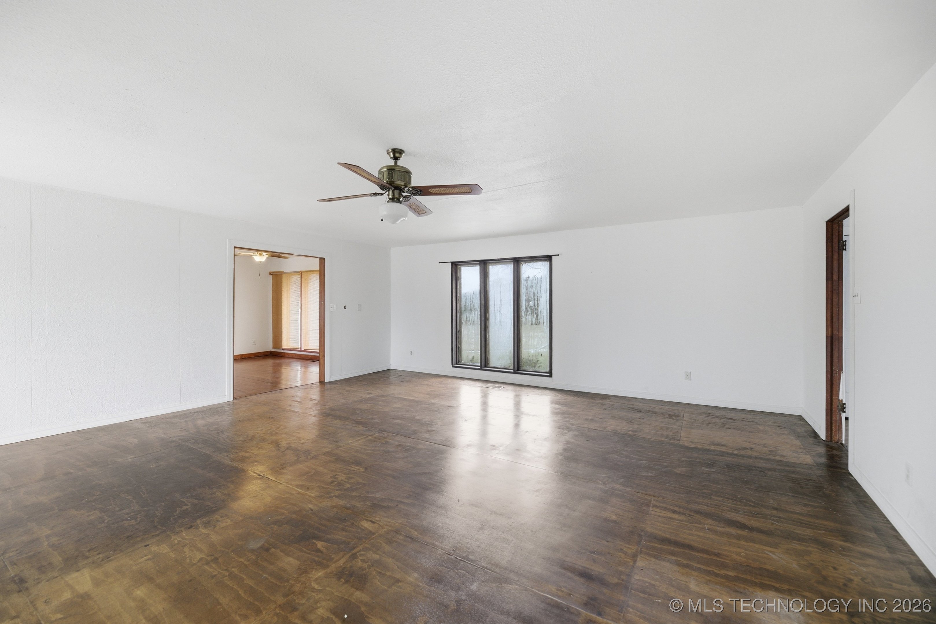 35064 W 321st Street S Property Photo 13