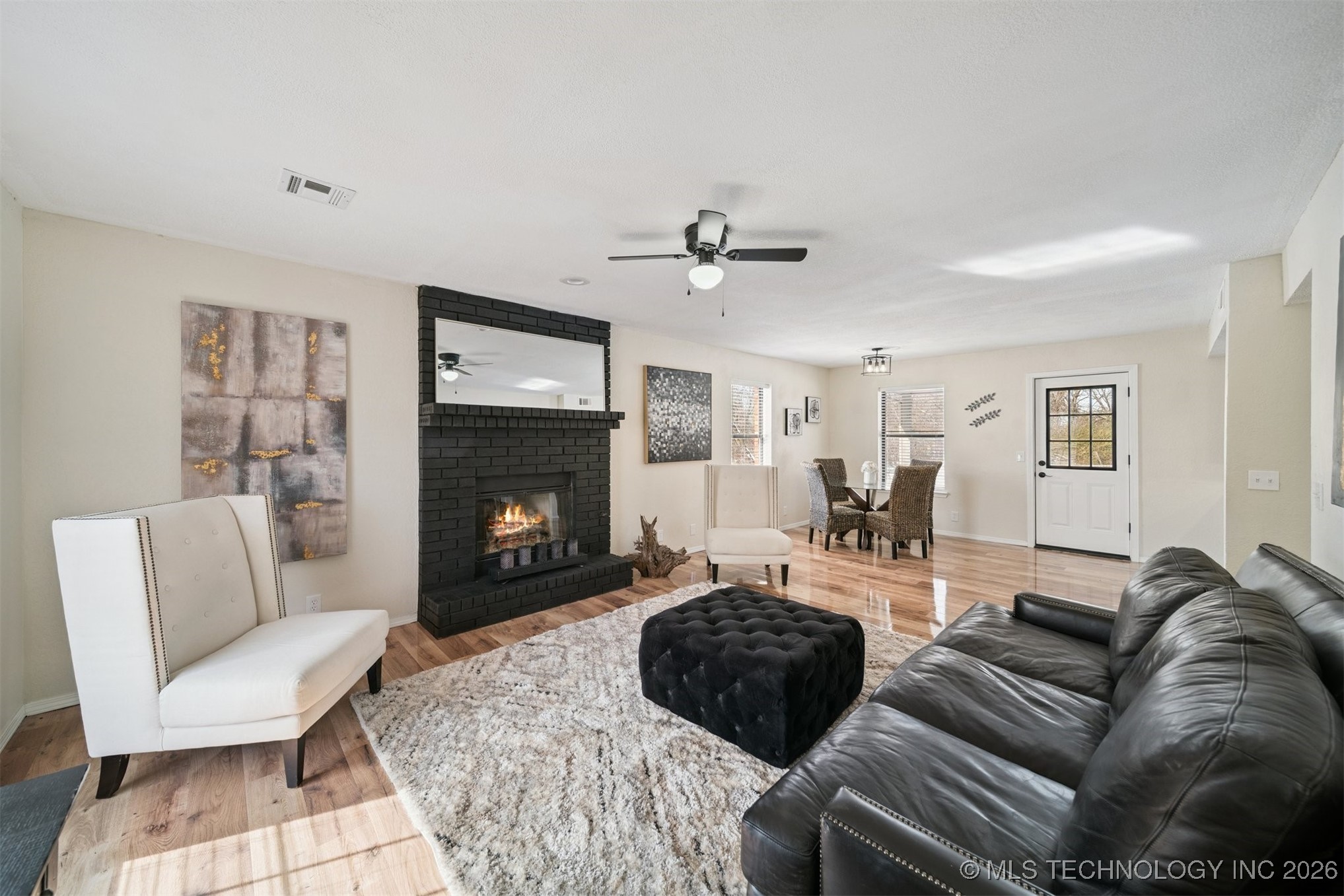 10811 E 101st Street North Property Photo 4