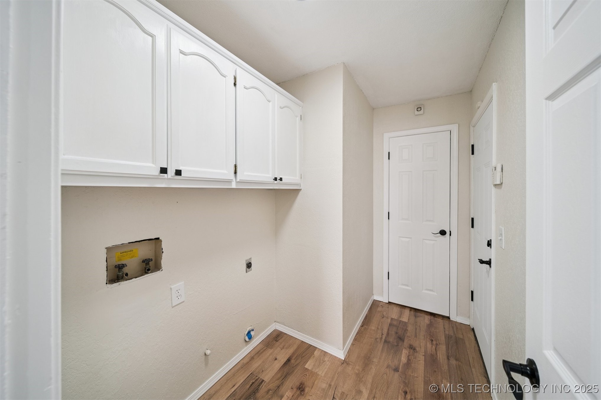 10811 E 101st Street North Property Photo 11