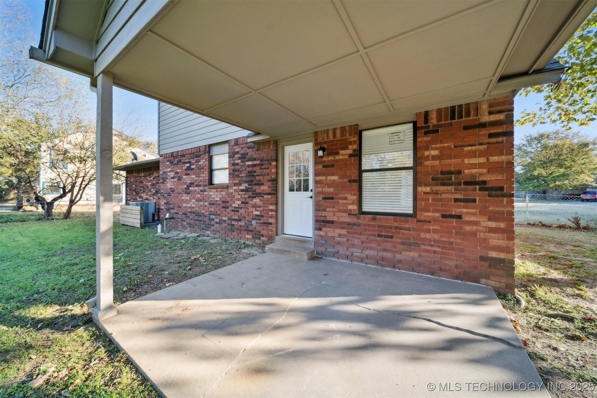 10811 E 101st Street North Property Photo 28