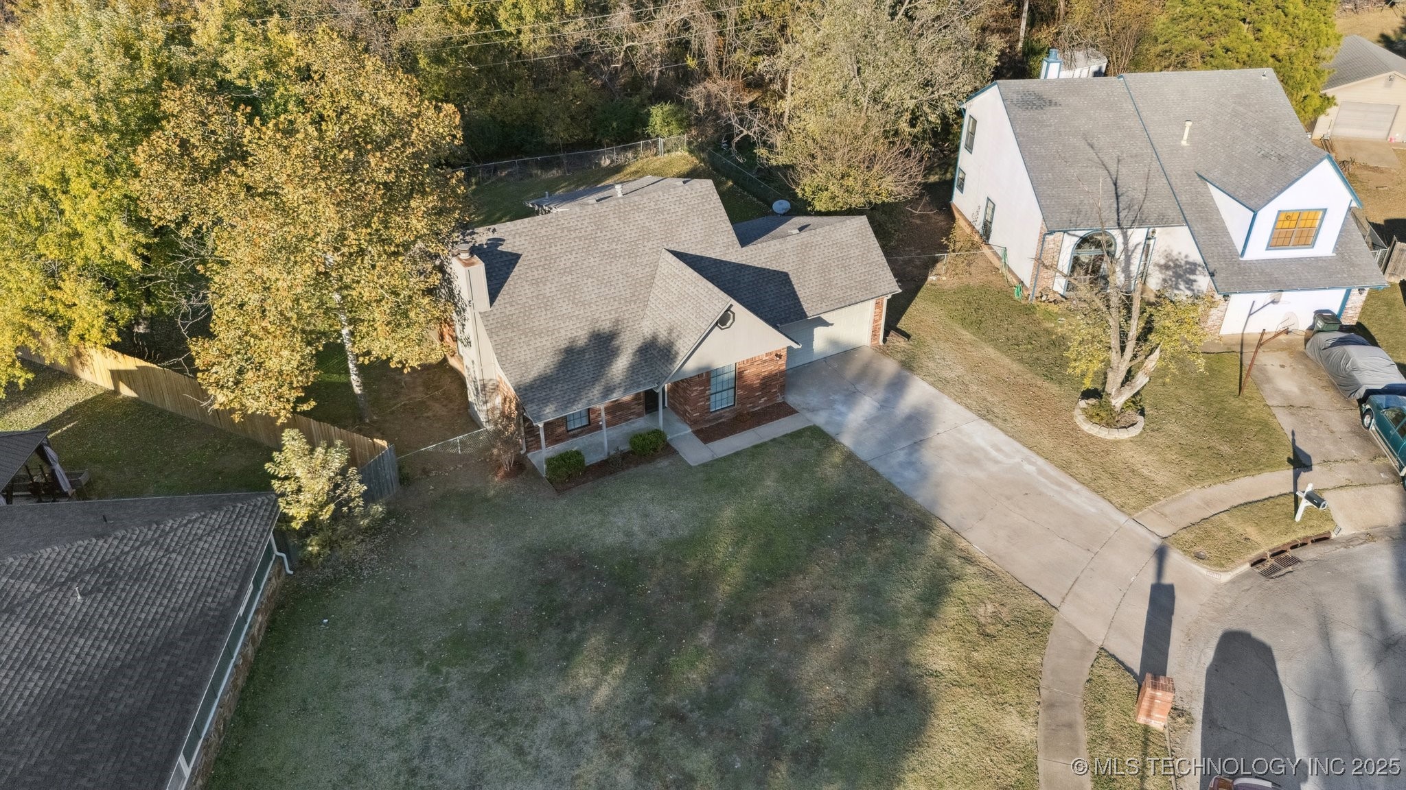 10811 E 101st Street North Property Photo 34