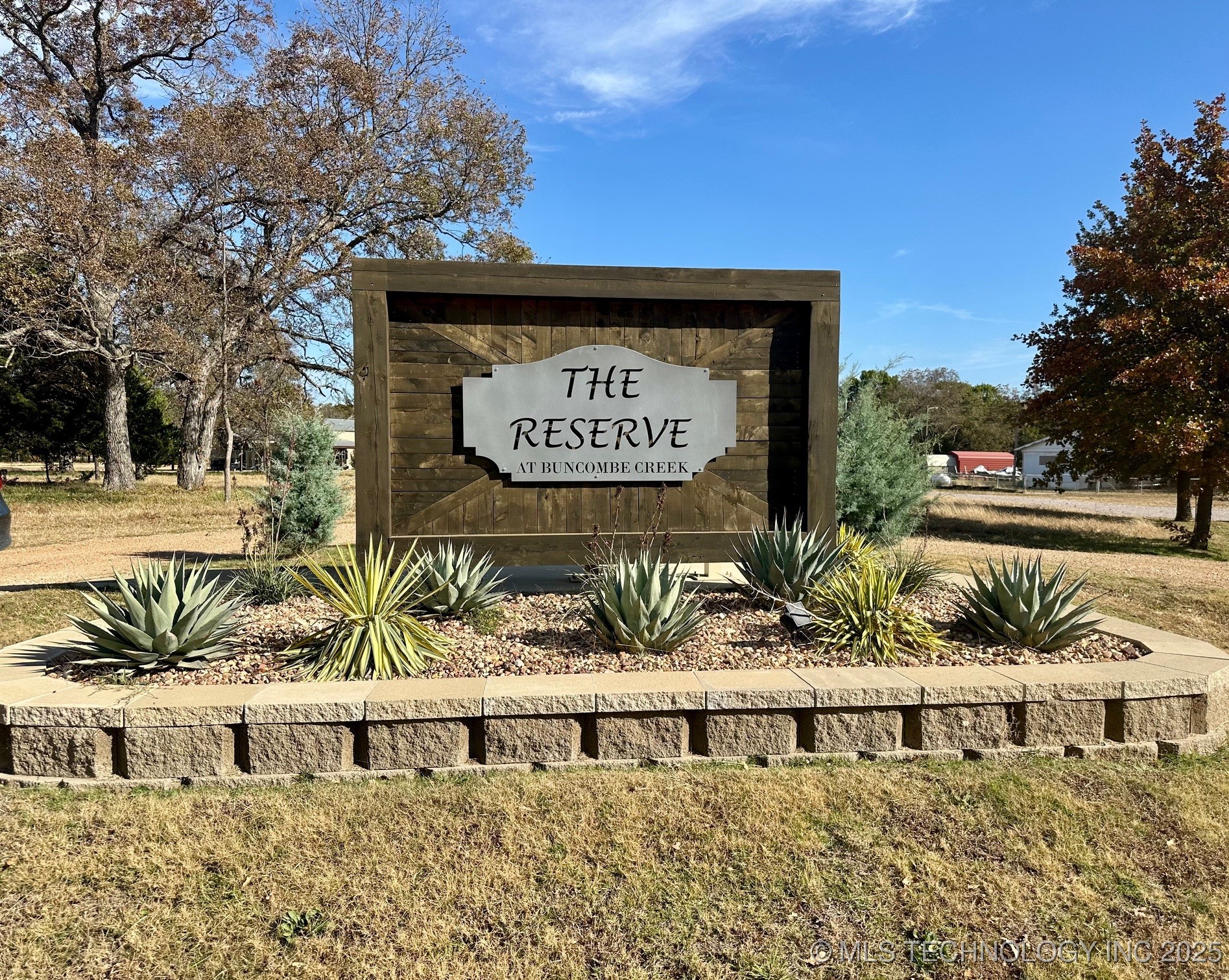 4605 Skiver Lane Property Photo 9