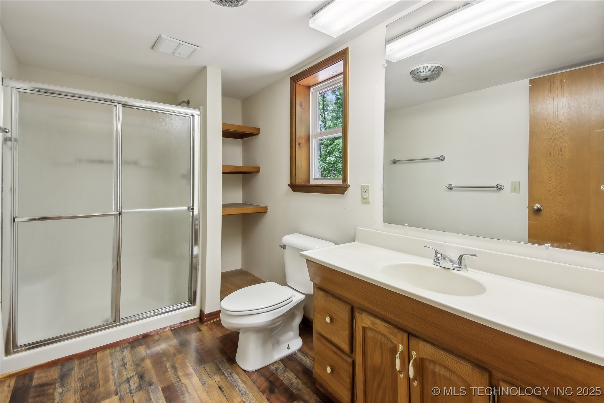 206 Alder Way Property Photo 28