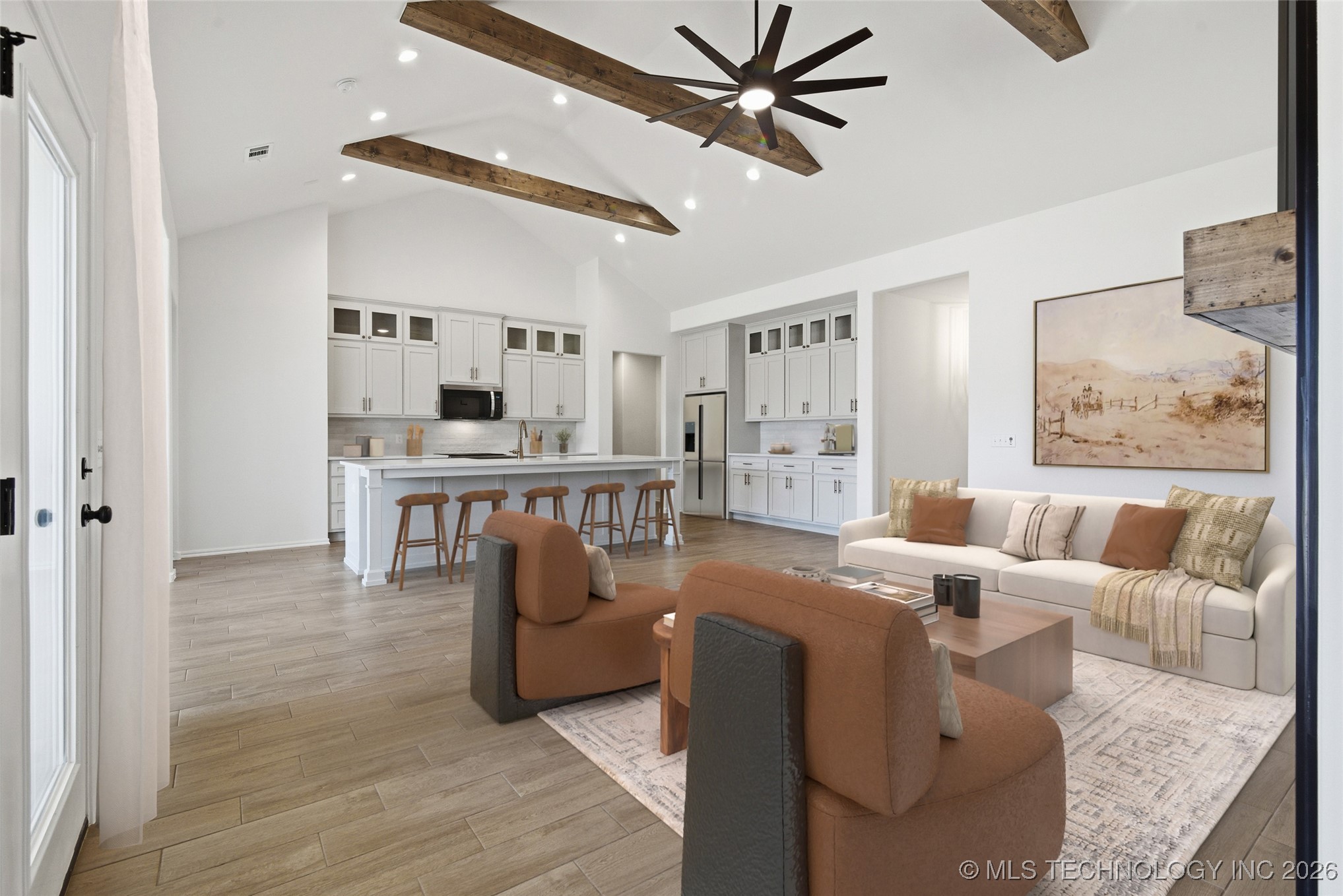 4932 N Walnut Avenue Property Photo 11