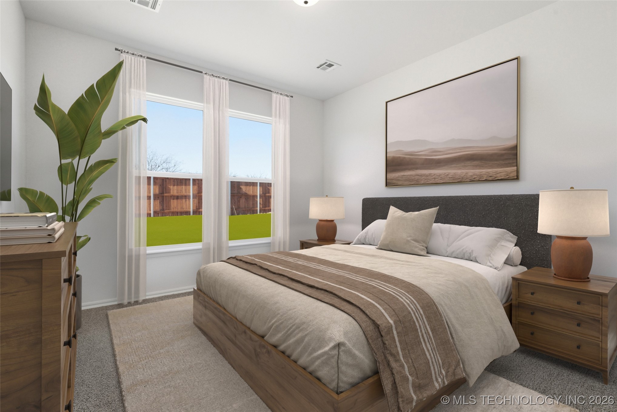 4932 N Walnut Avenue Property Photo 16