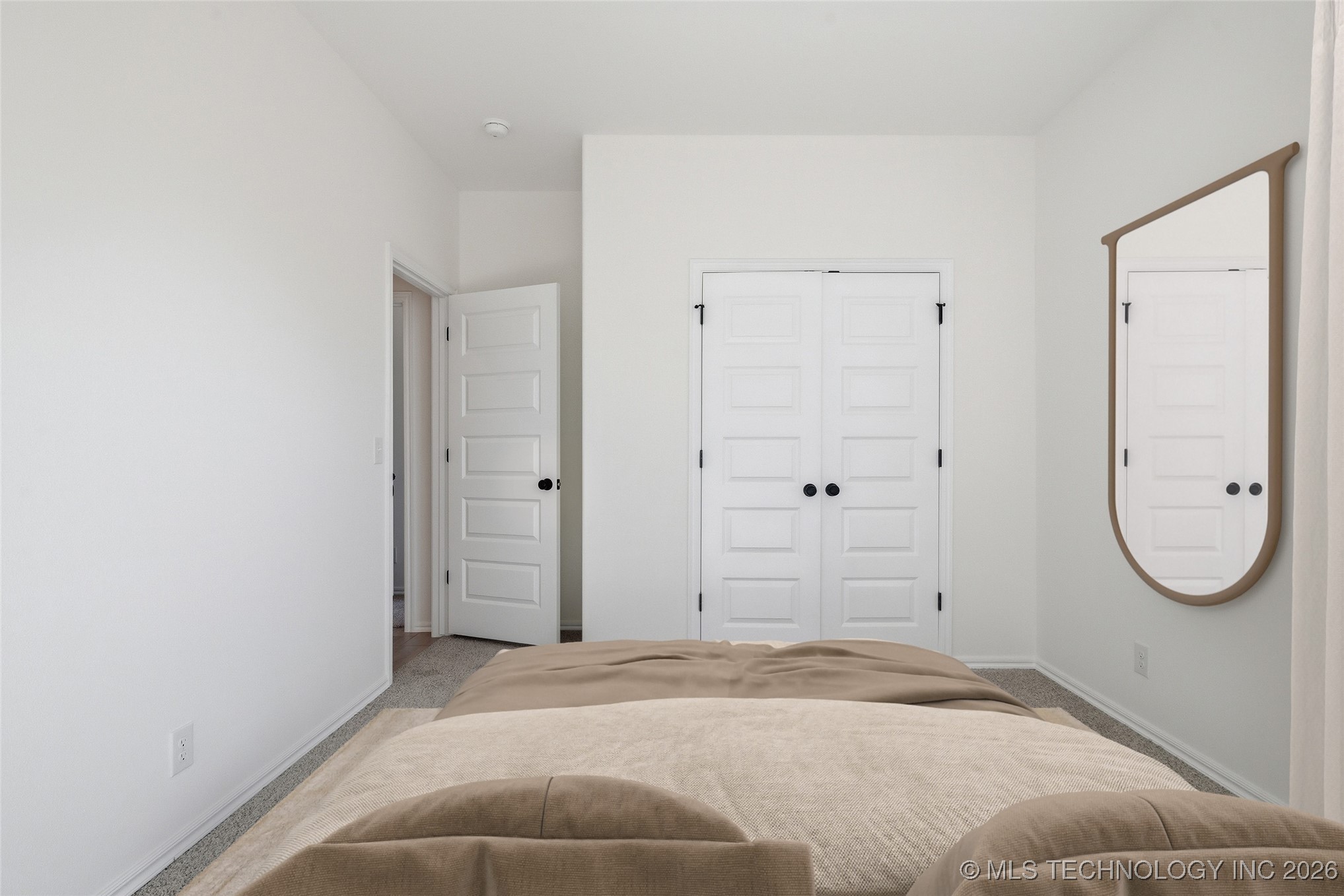 4932 N Walnut Avenue Property Photo 21