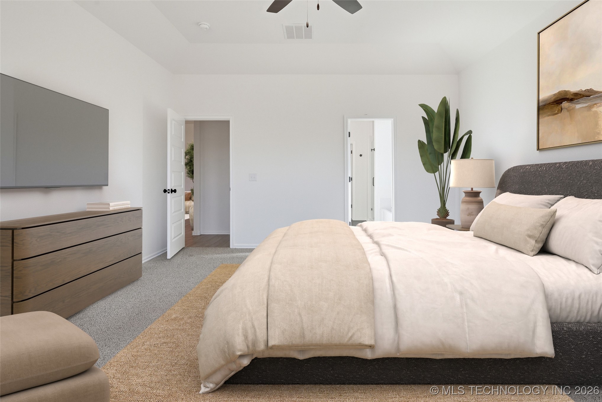 4932 N Walnut Avenue Property Photo 26