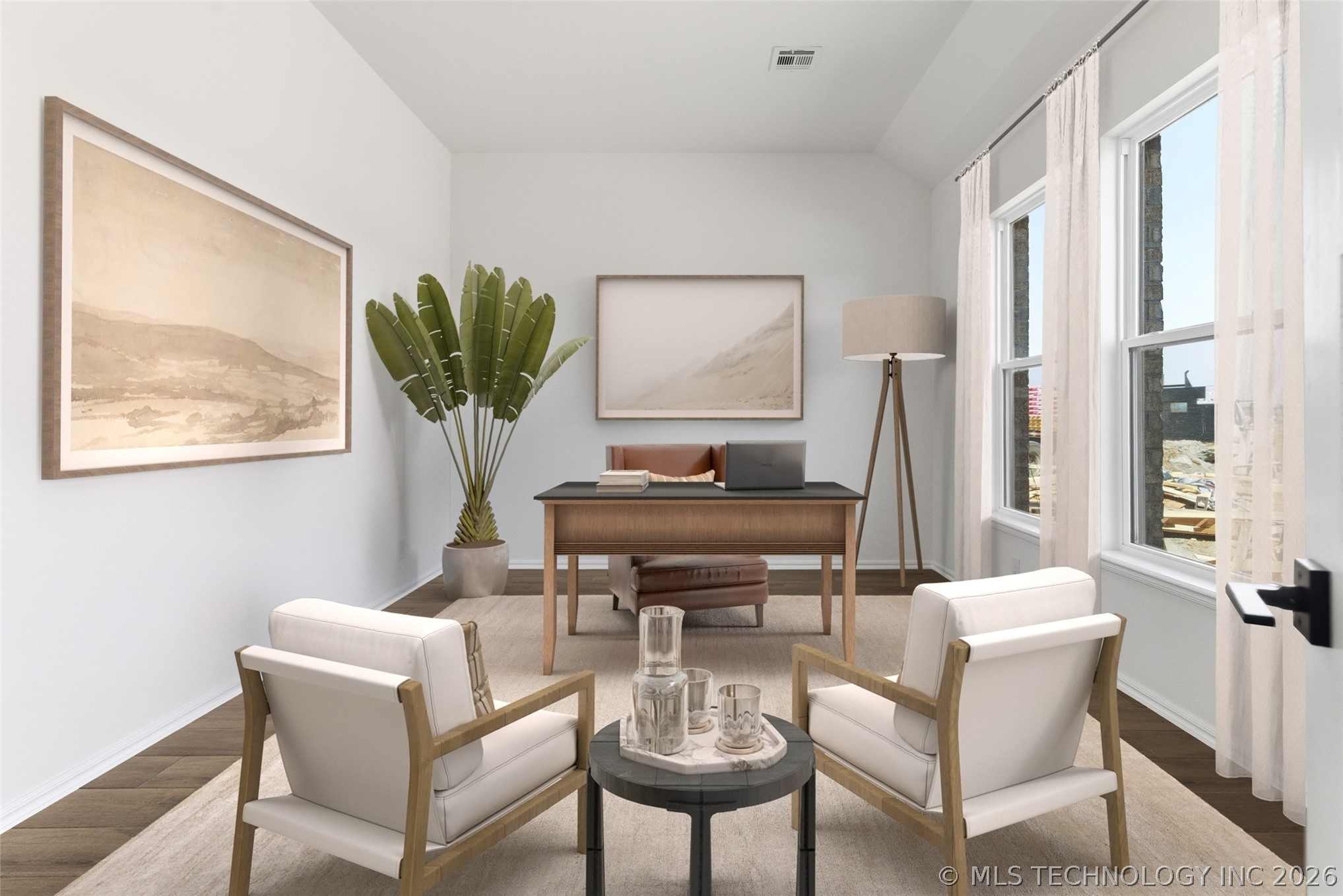 4924 N Walnut Avenue Property Photo 5