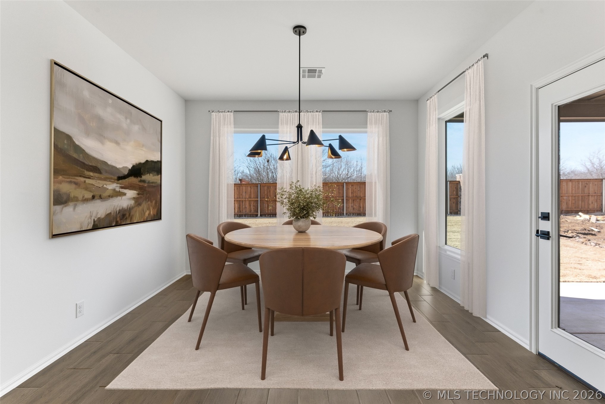 4924 N Walnut Avenue Property Photo 24