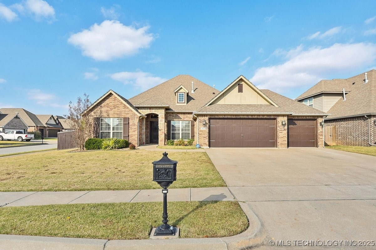 1408 E Canton Street