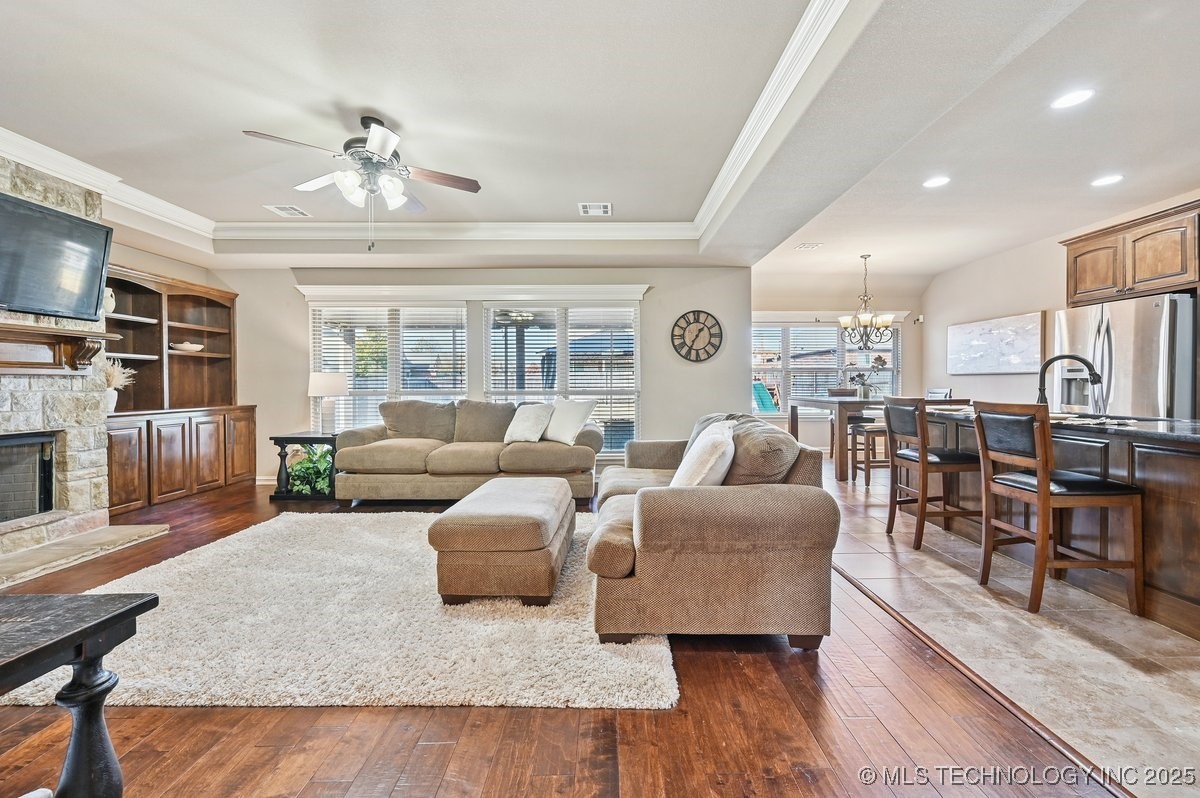 1408 E Canton Street Property Photo 10