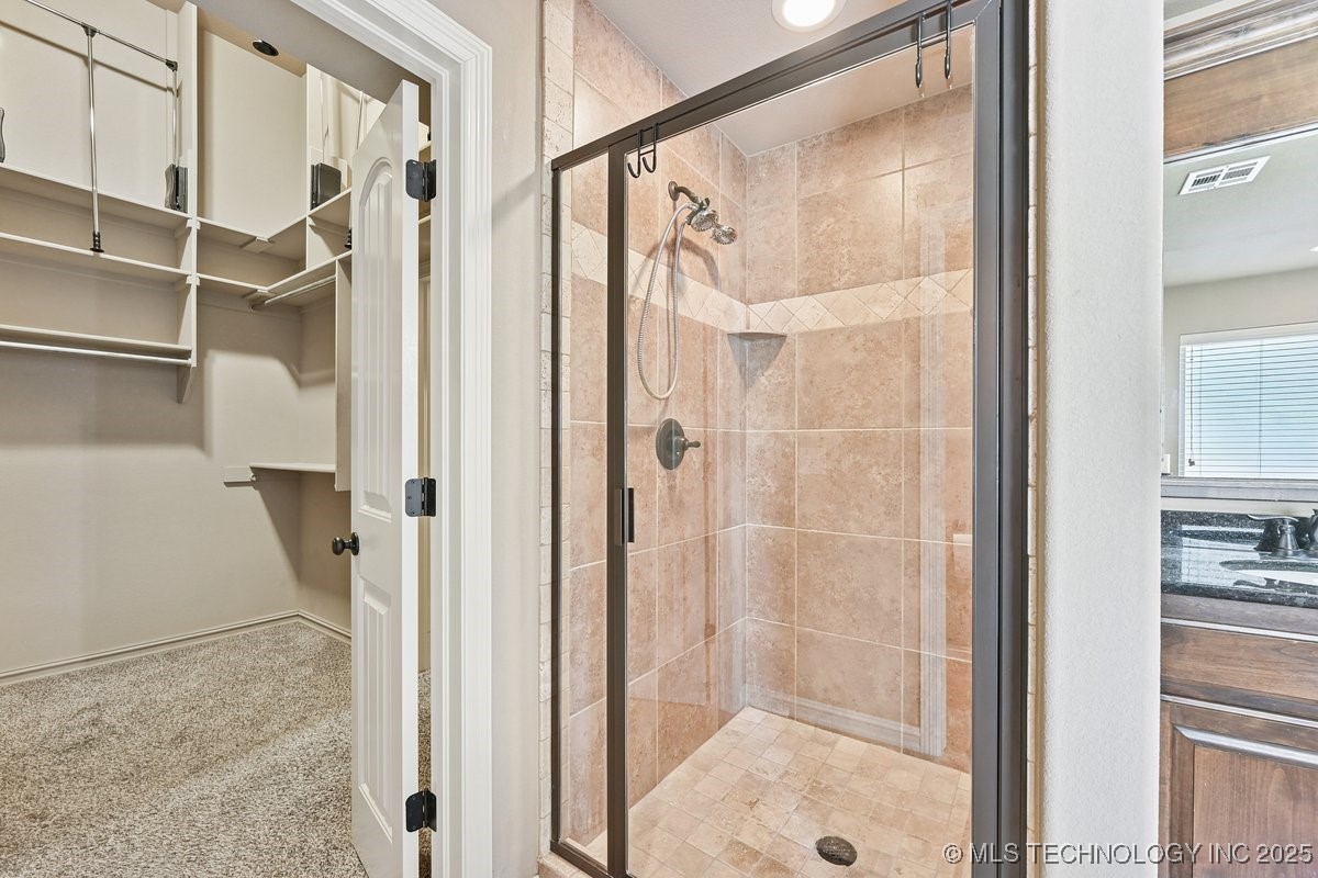 1408 E Canton Street Property Photo 28