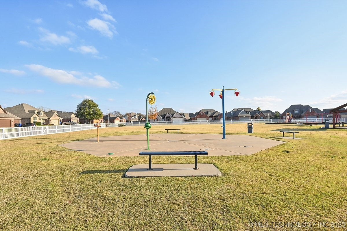 1408 E Canton Street Property Photo 58