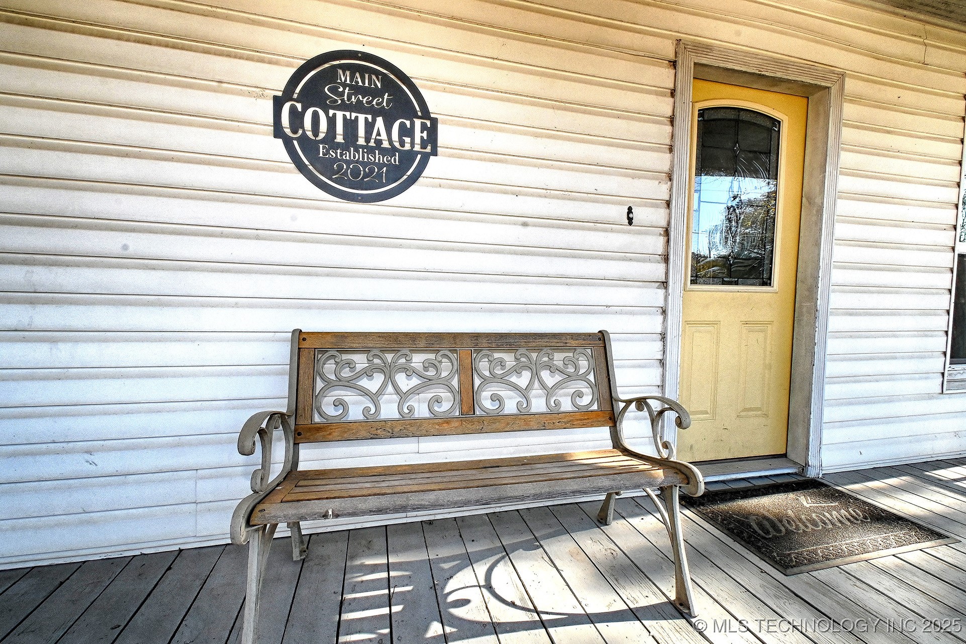 812 N Main Street Property Photo 3