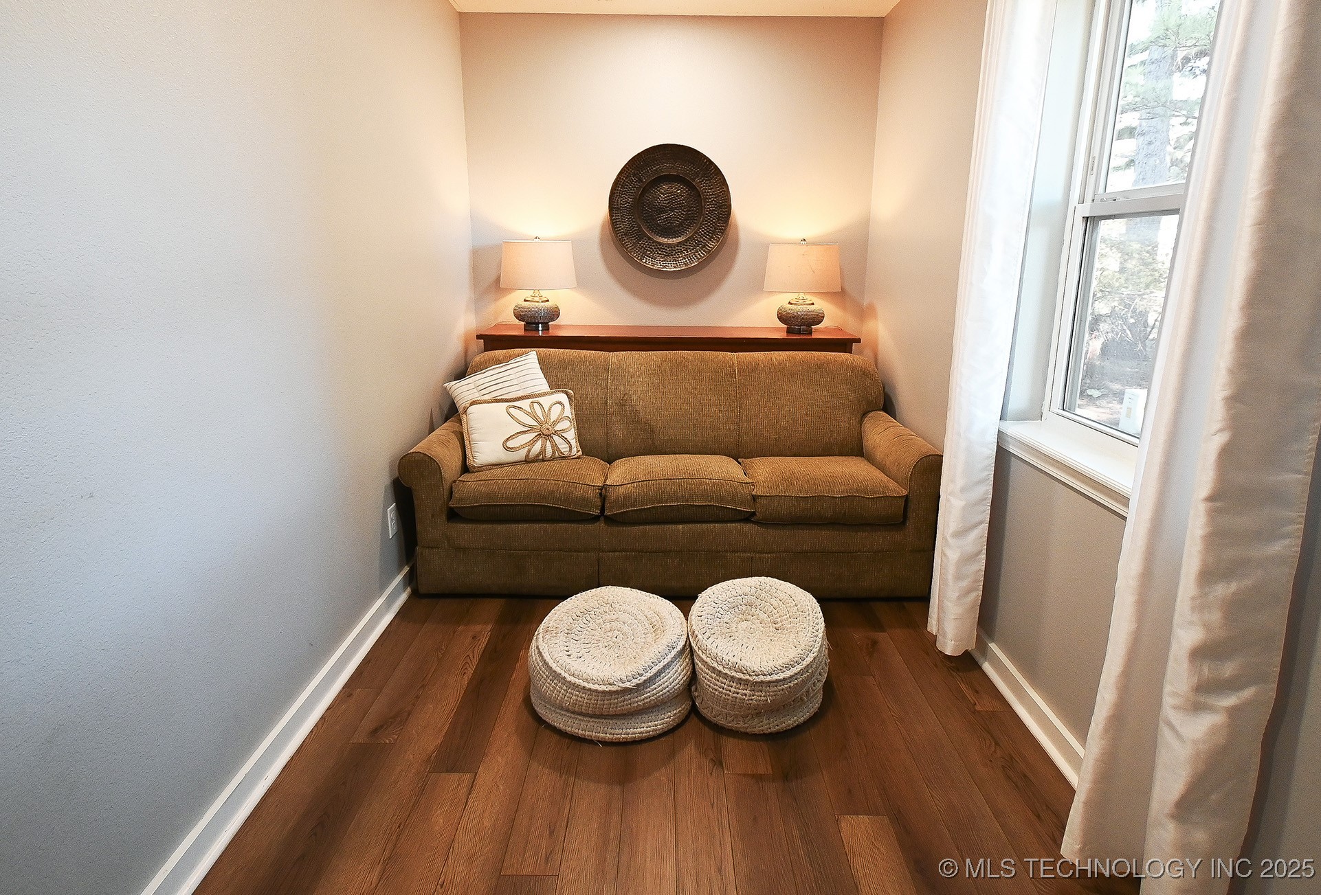 812 N Main Street Property Photo 13