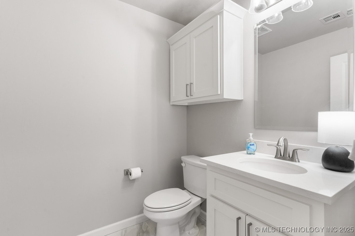 1506 Pinecrest Drive Property Photo 6