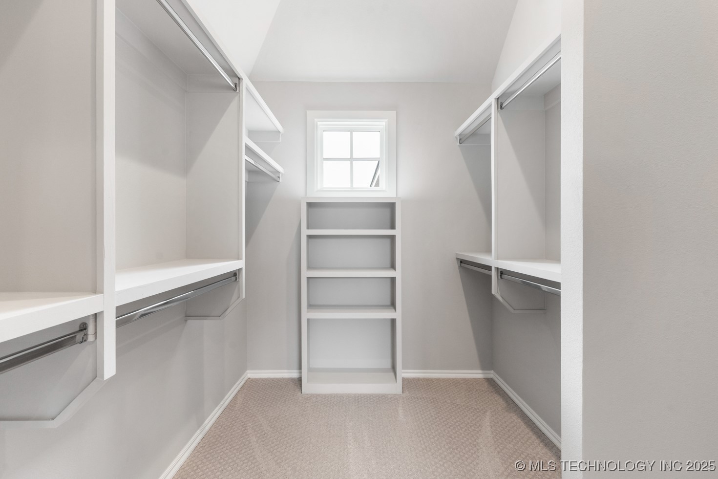 1506 Pinecrest Drive Property Photo 21