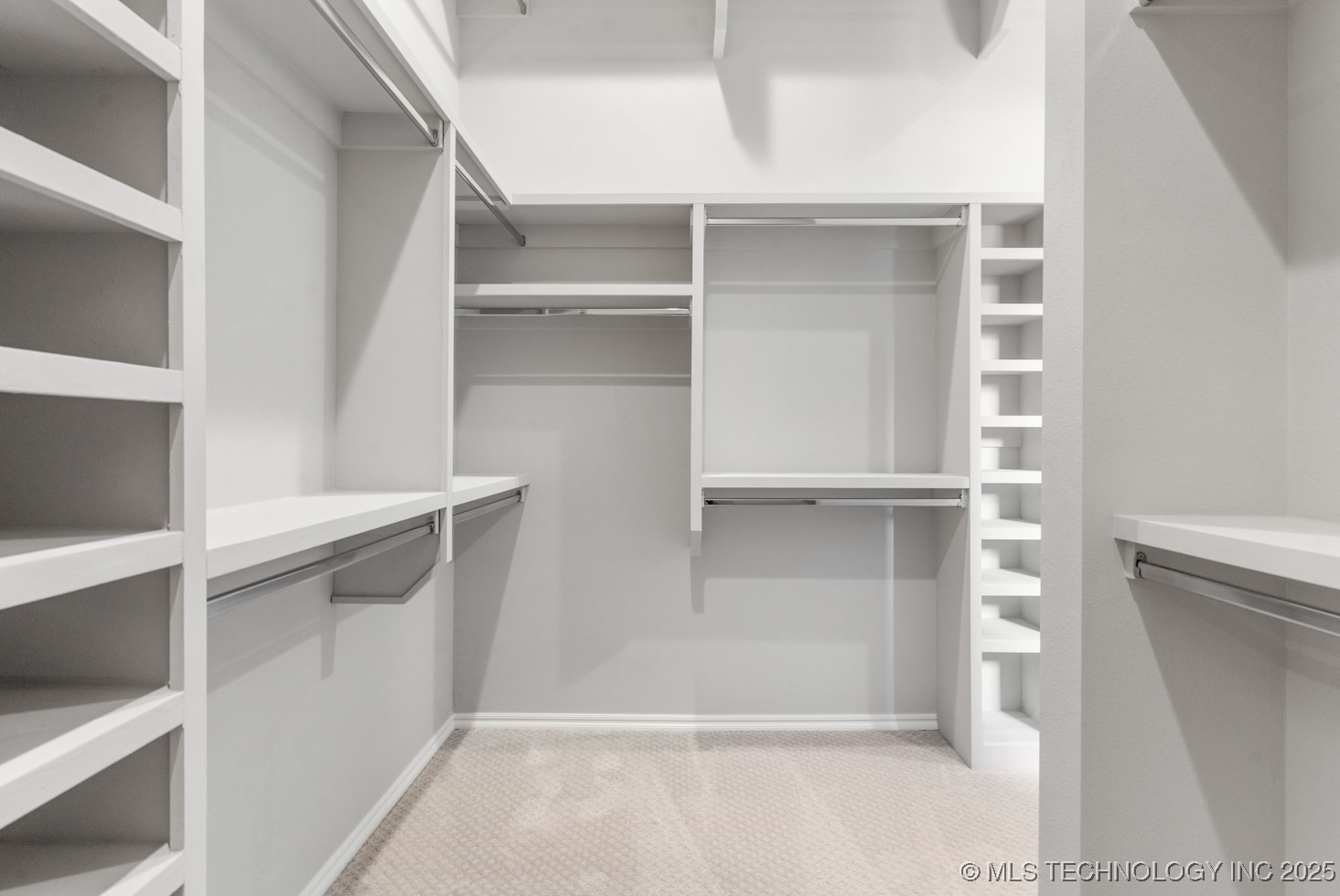 1506 Pinecrest Drive Property Photo 25