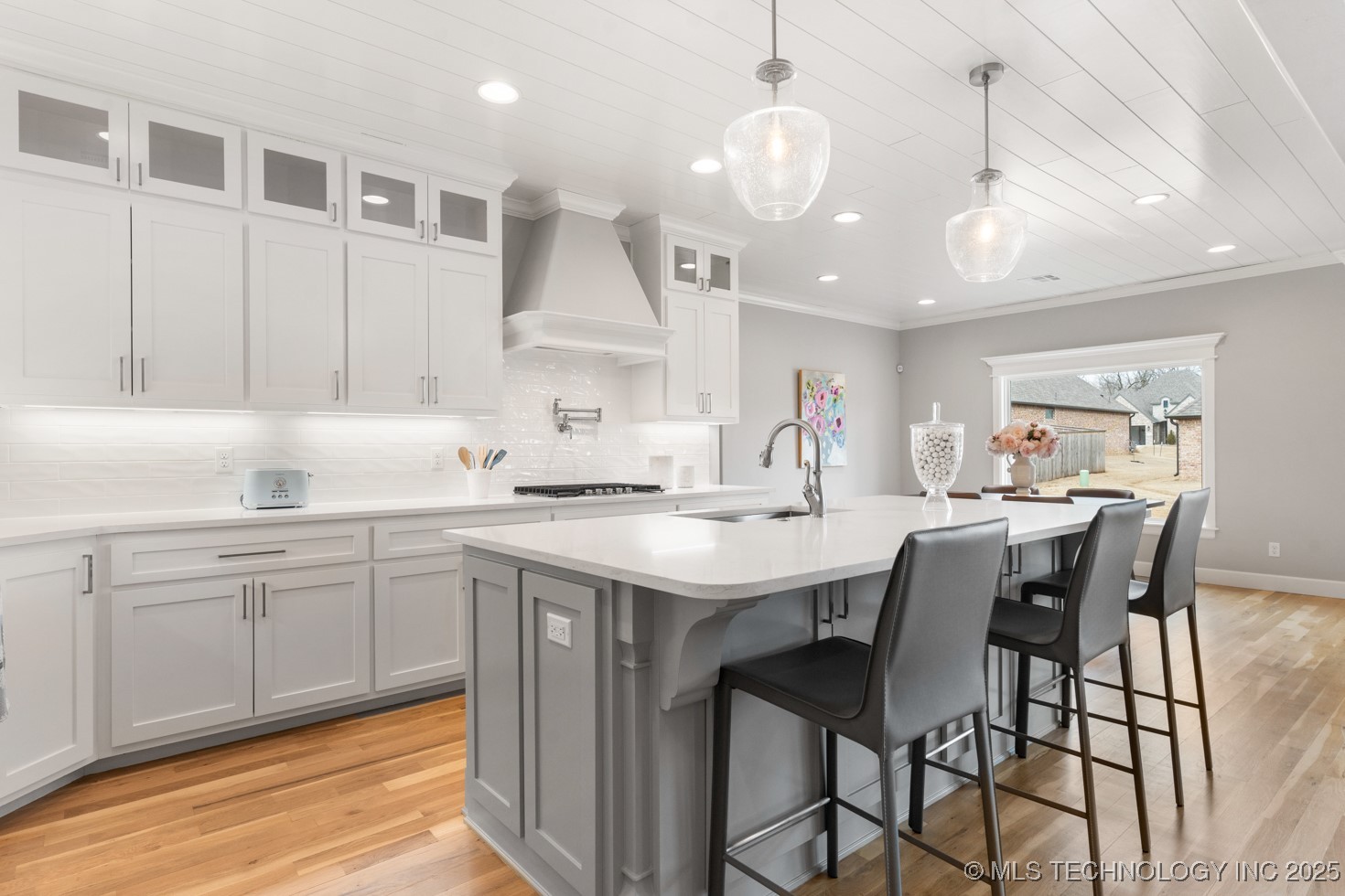 1506 Pinecrest Drive Property Photo 37