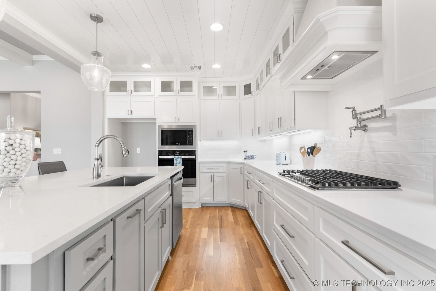 1506 Pinecrest Drive Property Photo 41