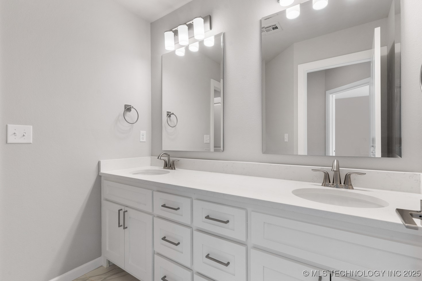 1506 Pinecrest Drive Property Photo 57